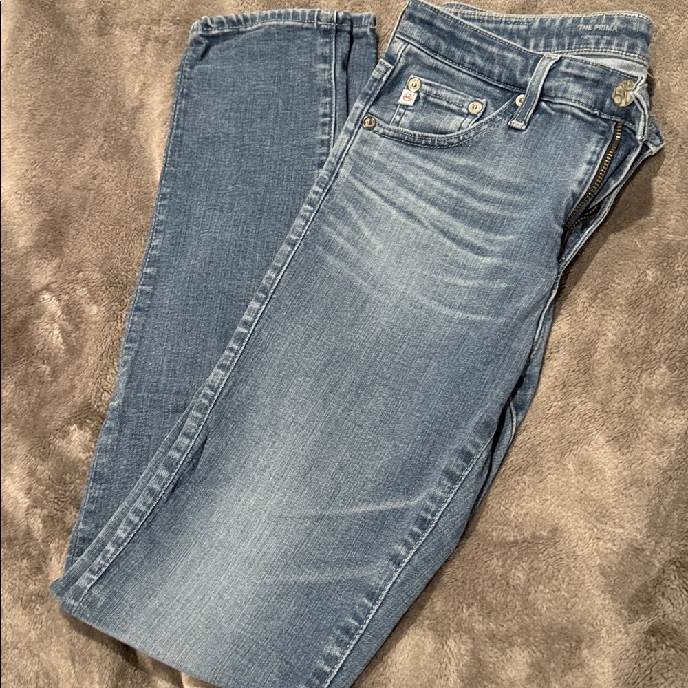 AG Adriano Goldschmied -The Prima cigarette leg- Skinny  medium Wash denim 27